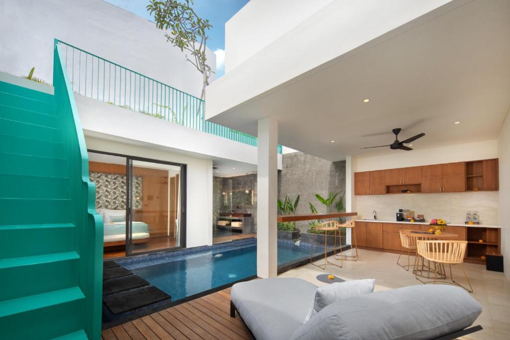 Cozy Tropical Nook 1 Bedroom Private Villa in Canggu — image 8