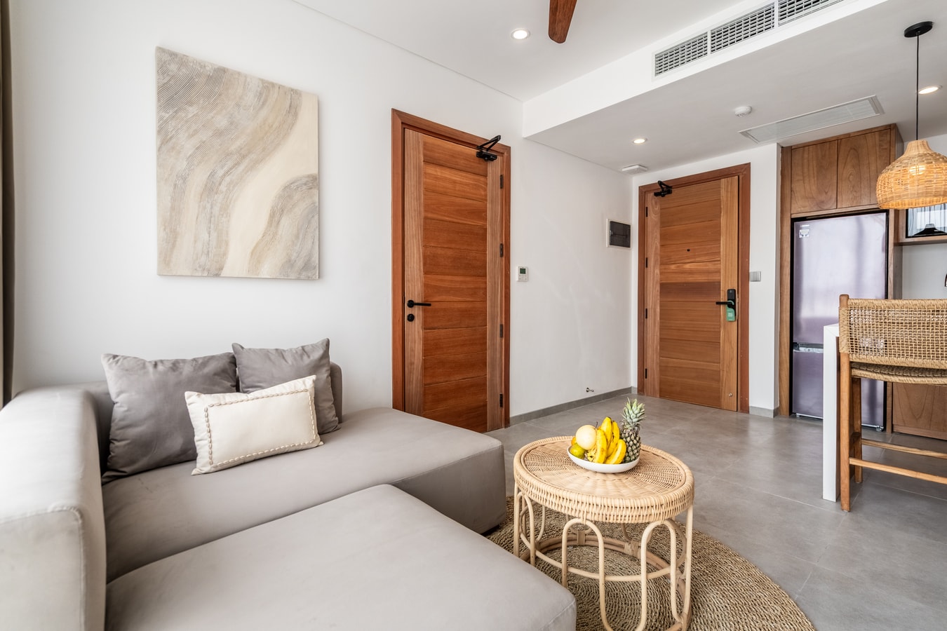 2BR Stylish Canggu | Rooftop Gym, Sauna & Pool in Canggu, Bali — image 15