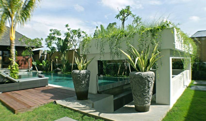 7 Bedroom in Canggu — image 9