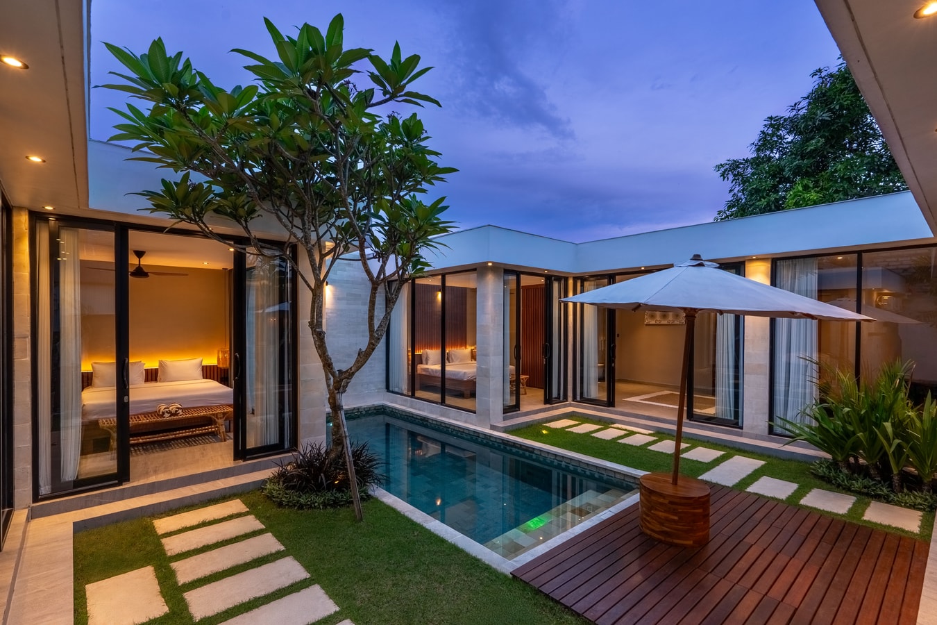 Solencia - 3BR Designer Villa with Pool & Bathtub in Jimbaran, Bali — image 13