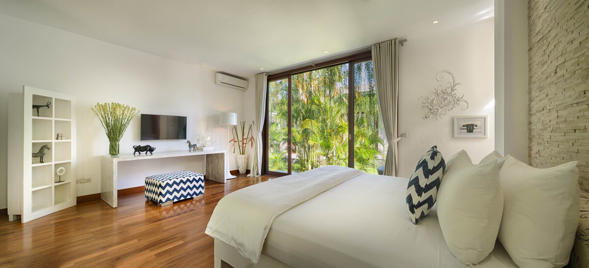 The Pure Villa — 7BR Villa Rental in Canggu — image 6