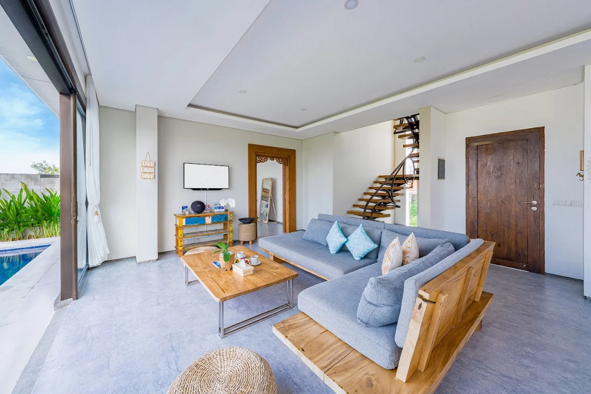 4-Bedroom Villa Rental with Private Pool near Seminyak – Stylish Hideaway — image 16