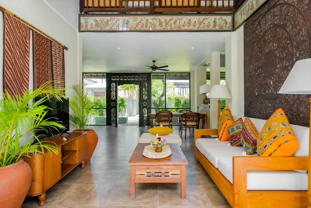 3BR Authentic Balinese Villa with Private Pool in Seminyak — image 3