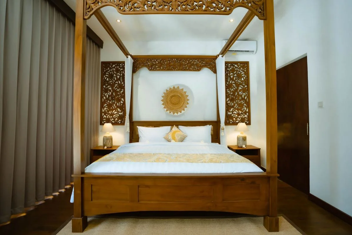 3BR Authentic Balinese Villa with Private Pool in Seminyak — image 6