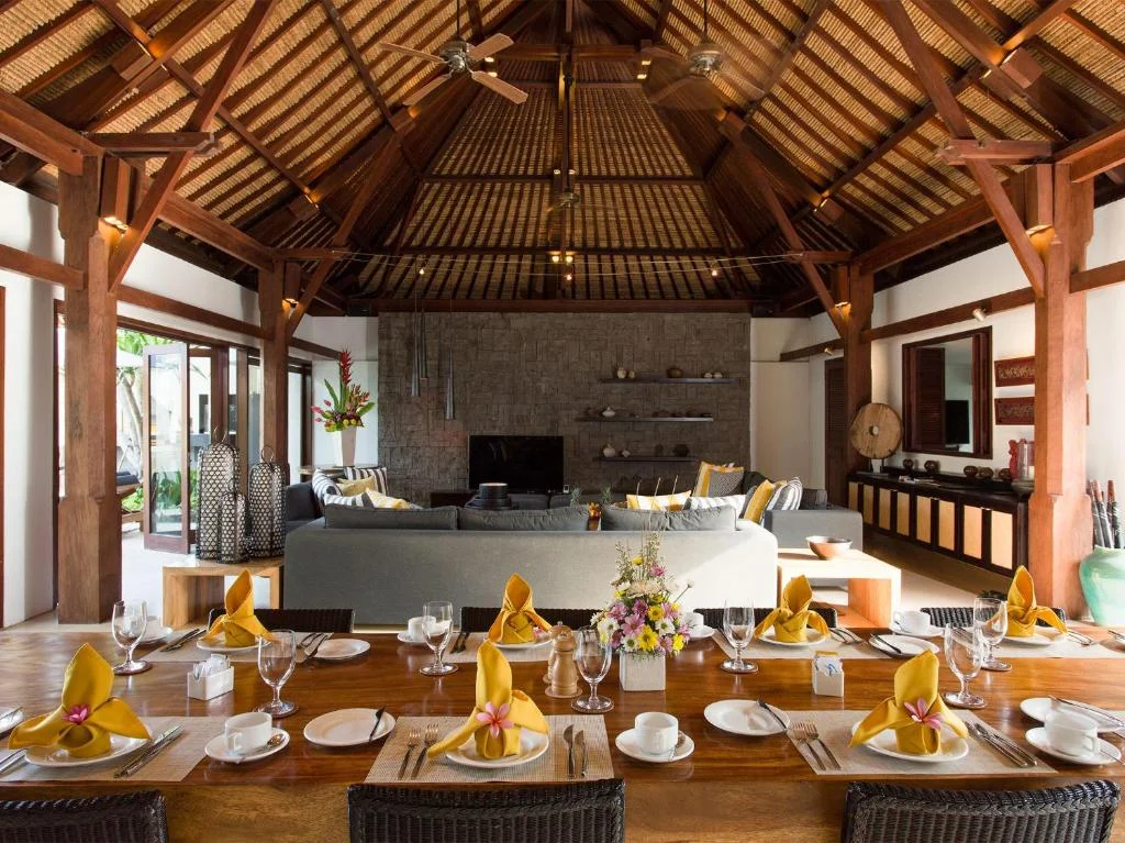 Luxury 6-Bedroom Villa in the Heart of Seminyak – BVI2360 — image 3