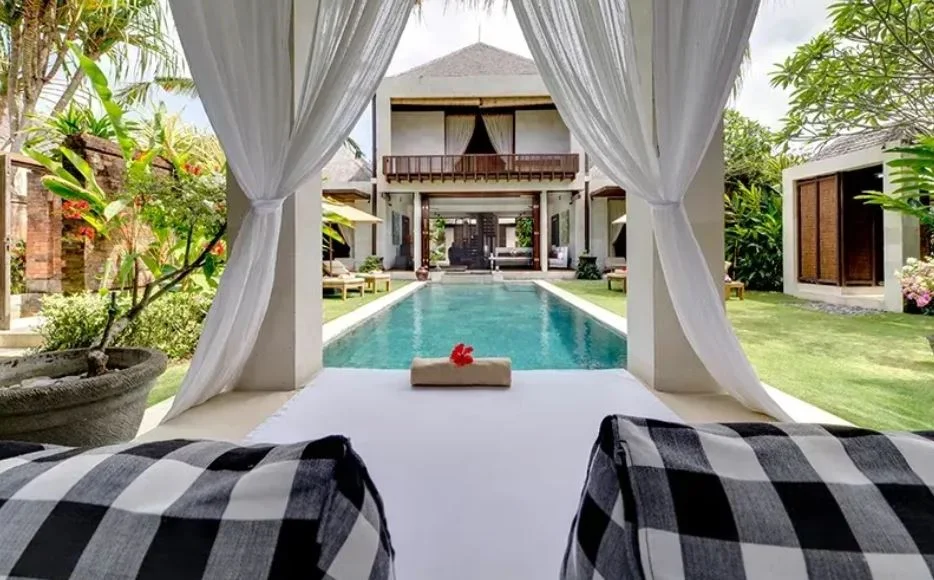 3Bed Experience ultimate tranquility and luxury – BVI2893 — image 4