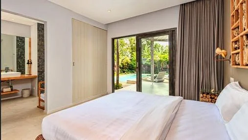 Stylish 3-Bedroom Tropical Chic Villa near Seminyak – BVI45381 — image 8
