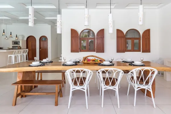 Chic 3-Bedroom Tropical Villa in Central Seminyak – Pool, Garden & BBQ – BVI45618 — image 9