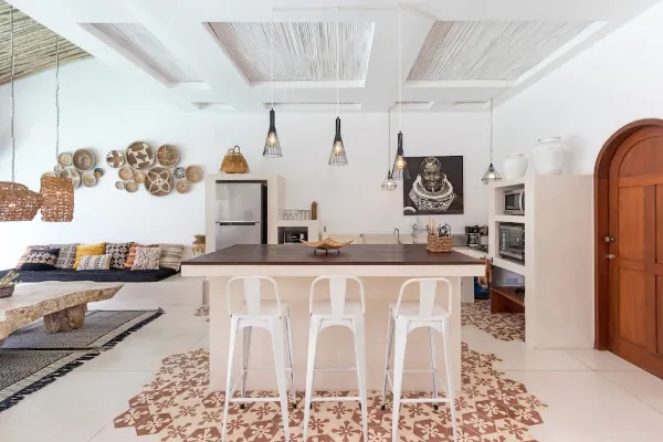 Chic 3-Bedroom Tropical Villa in Central Seminyak – Pool, Garden & BBQ – BVI45618 — image 19