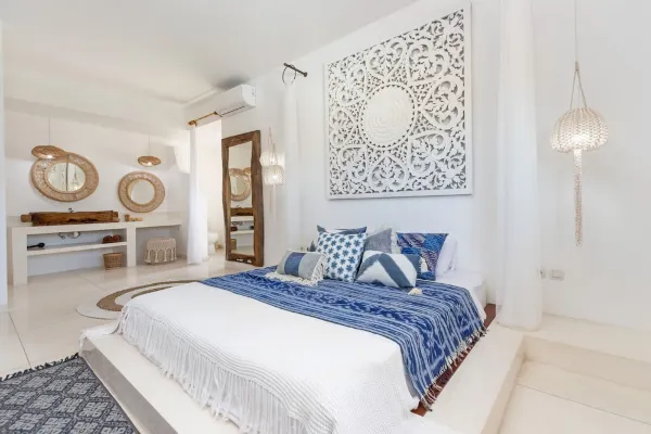 Chic 3-Bedroom Tropical Villa in Central Seminyak – Pool, Garden & BBQ – BVI45618 — image 18