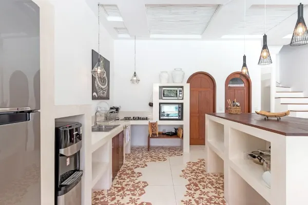 Chic 3-Bedroom Tropical Villa in Central Seminyak – Pool, Garden & BBQ – BVI45618 — image 15