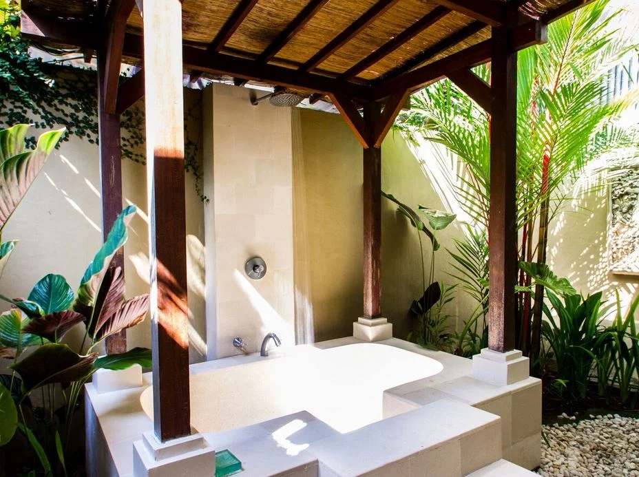 Villa Seminyak BVI45698: Amazing 6-Bedroom Holiday Haven with 3 Pools — image 4