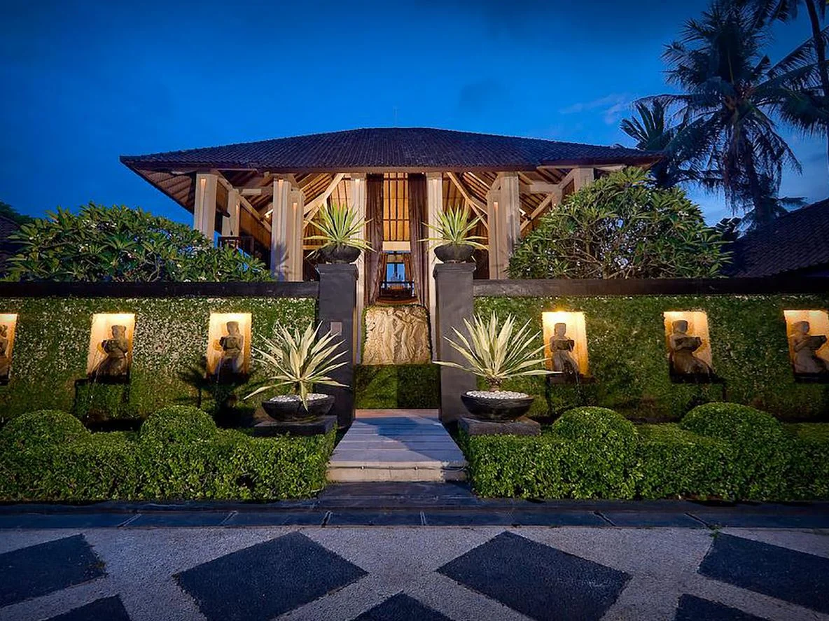 Hidden Luxury by the Sea – A Six-Bedroom Escape on Bali’s Serene Southeast Coas – BVI4588 — image 5