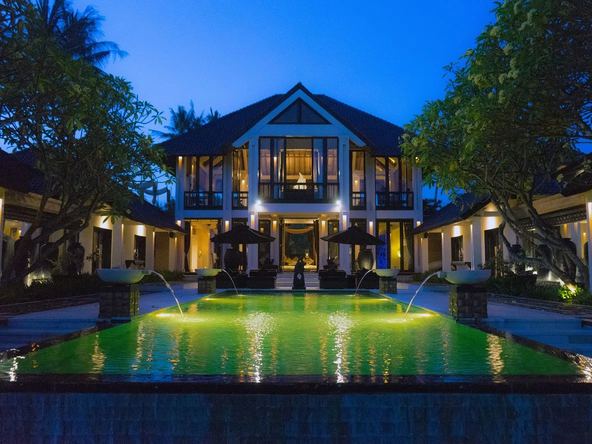 Hidden Luxury by the Sea – A Six-Bedroom Escape on Bali’s Serene Southeast Coas – BVI4588 — image 3
