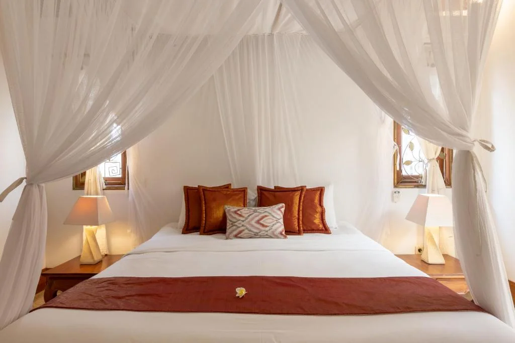 Tranquil 3-Bedroom Villa in Seminyak with Lush Garden & Private Pool – BVI45885 — image 17