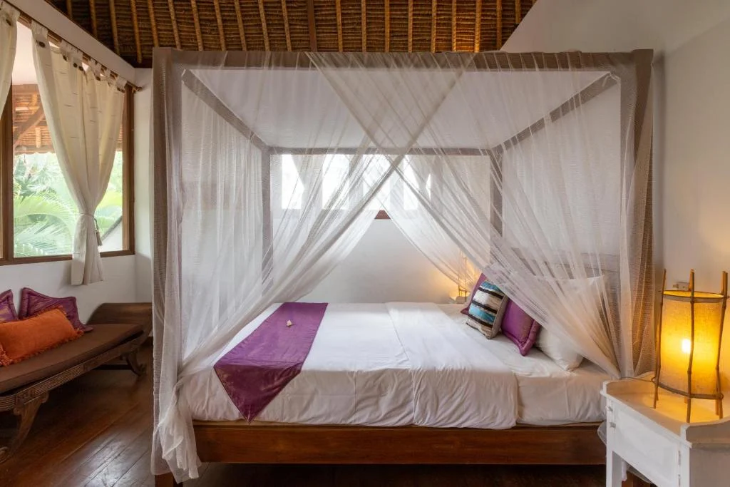 Tranquil 3-Bedroom Villa in Seminyak with Lush Garden & Private Pool – BVI45885 — image 10