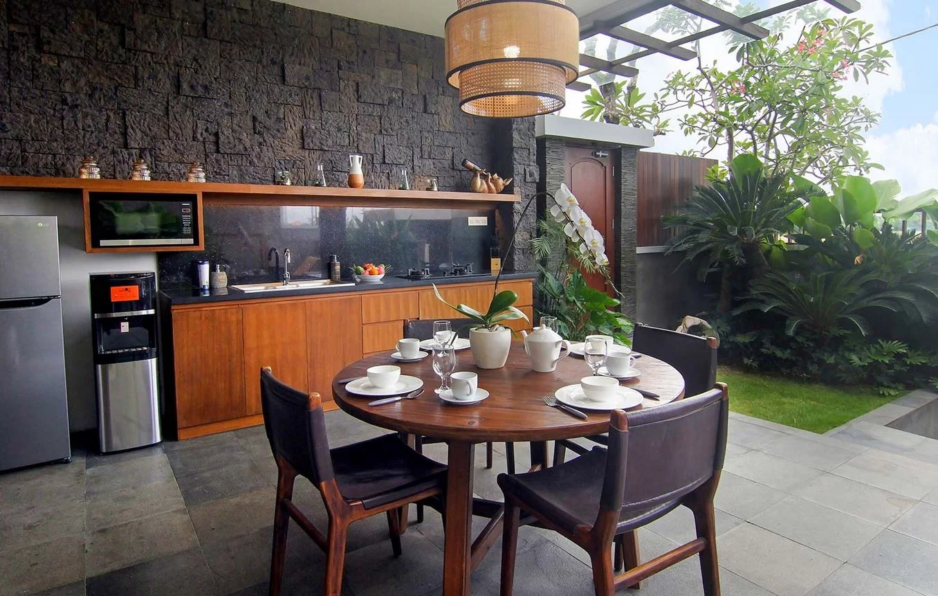 Cozy 2-Bedroom Villa in Canggu – Walk to Beach, Pool, & Trendy Cafés – BVI45915 — image 10