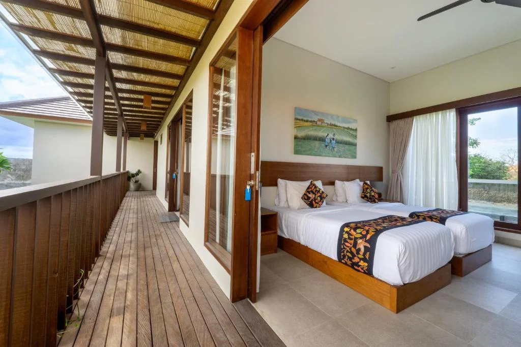Stylish 3-Bedroom Villa in Canggu – Walk to the Beach & Trendy Cafes – BVI45928 — image 9