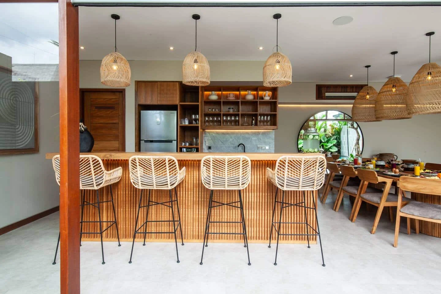 Stylish 6-Bedroom Villa in Canggu – Modern Comfort Meets Balinese Charm – BVI46023 — image 11