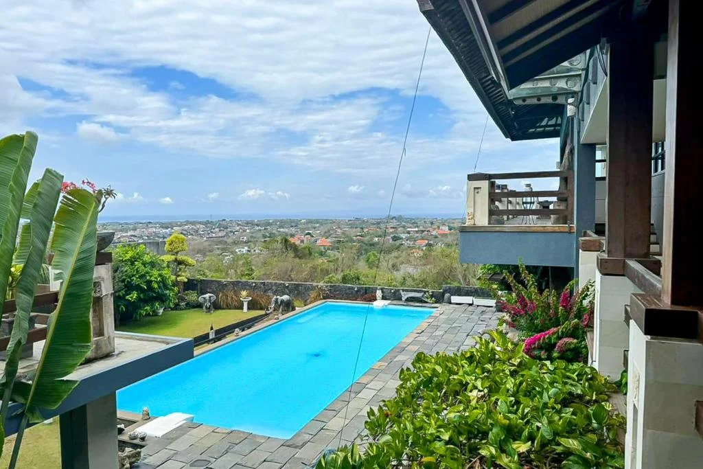 Tranquil 4-Bedroom Private Villa Near Balangan Beach – A Hidden Gem in South Bali — image 3