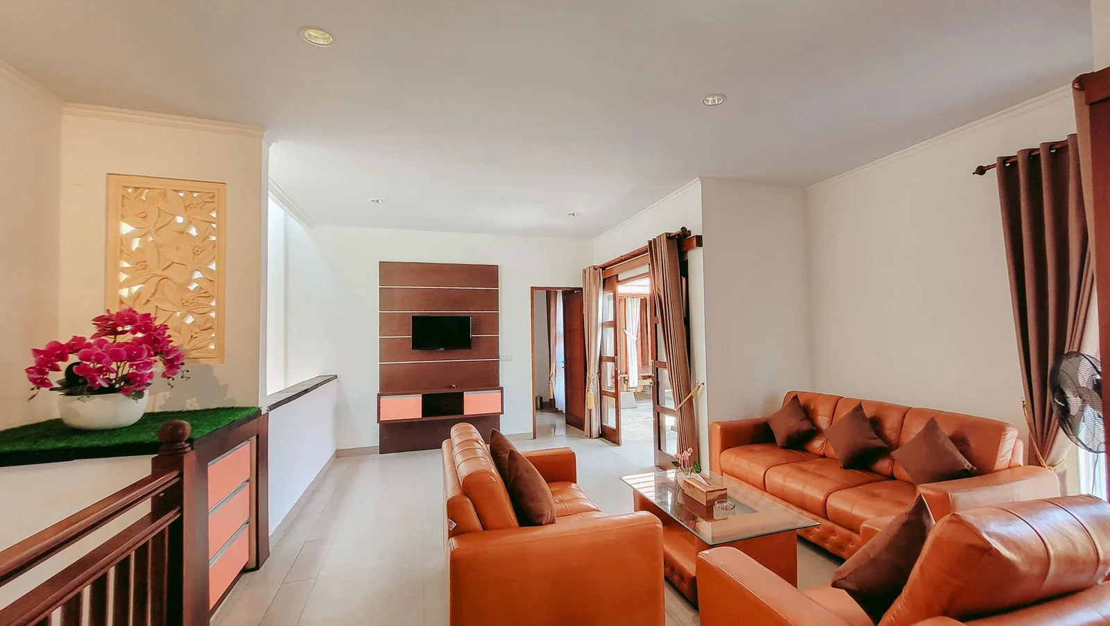 Secluded 3-Bedroom Villa in Saba, Keramas – Peaceful Retreat by the Black Sand Beach — image 10