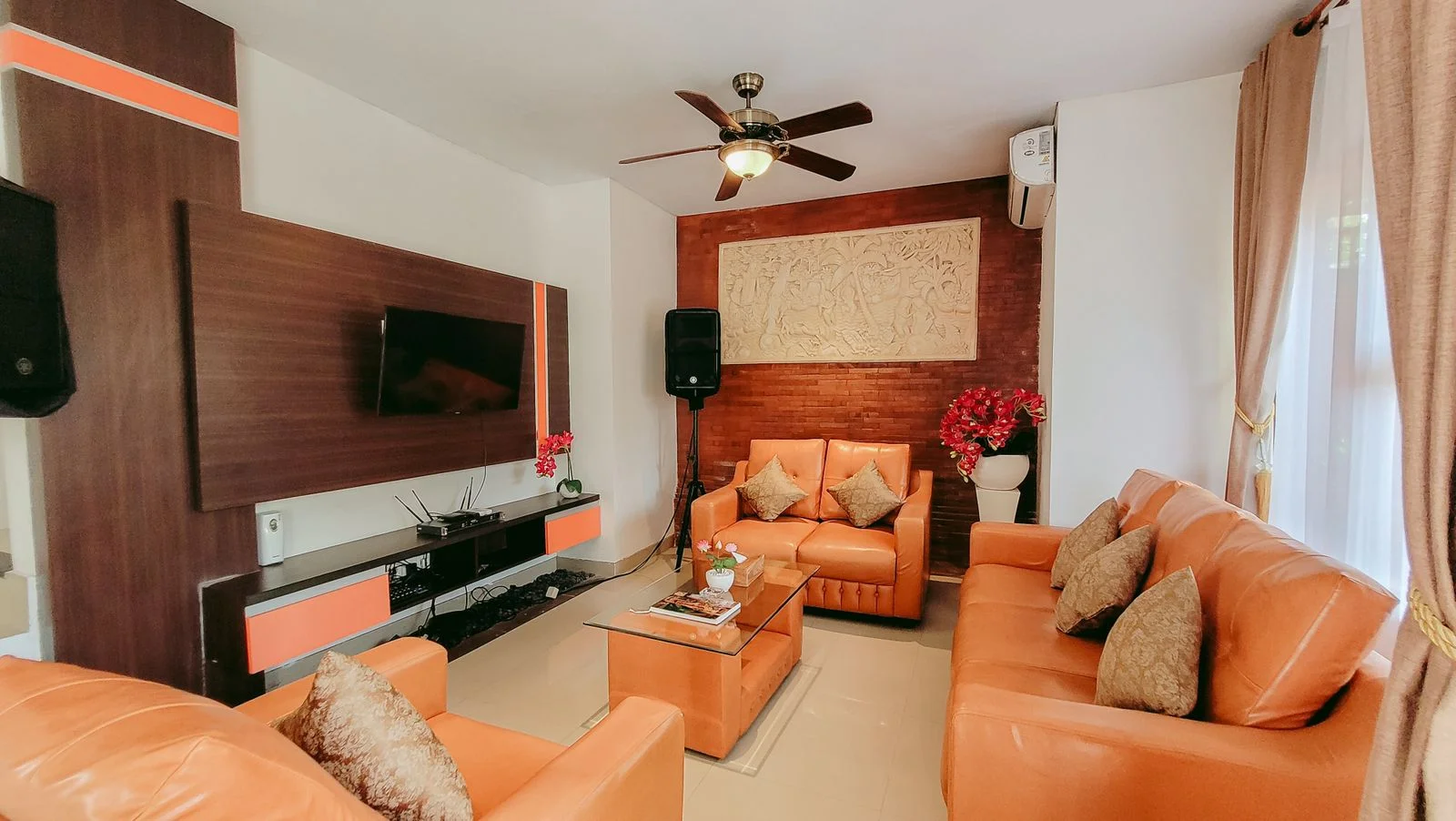 Secluded 3-Bedroom Villa in Saba, Keramas – Peaceful Retreat by the Black Sand Beach — image 5