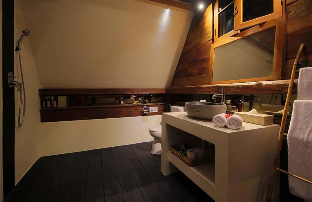 Stylish 2-Bedroom Private Villa in the Heart of Canggu, Just 800m to the Beach — image 15