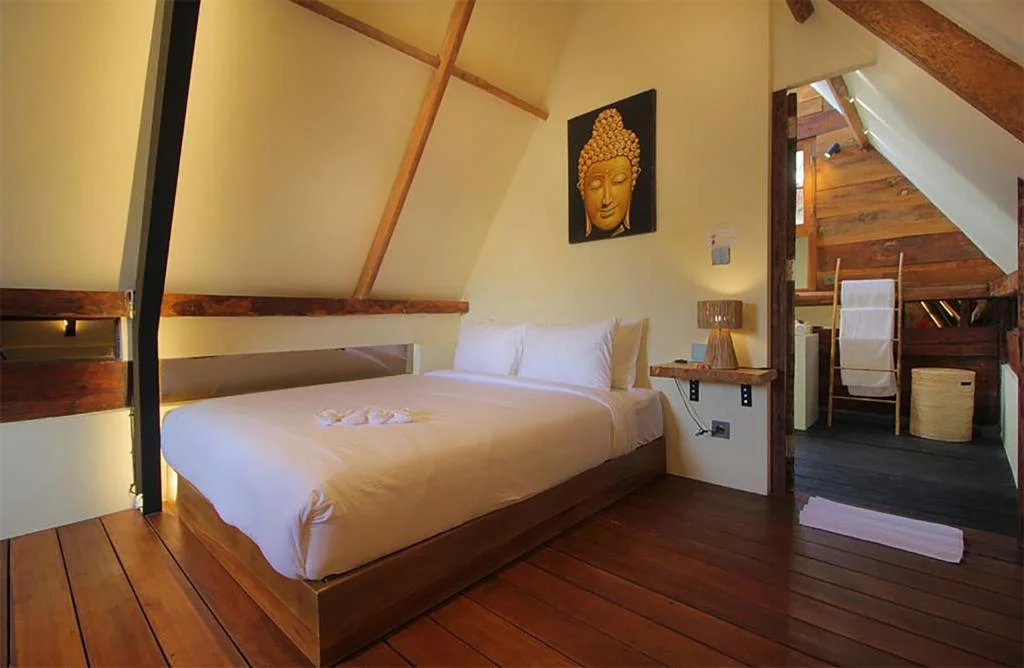 Stylish 2-Bedroom Private Villa in the Heart of Canggu, Just 800m to the Beach — image 12