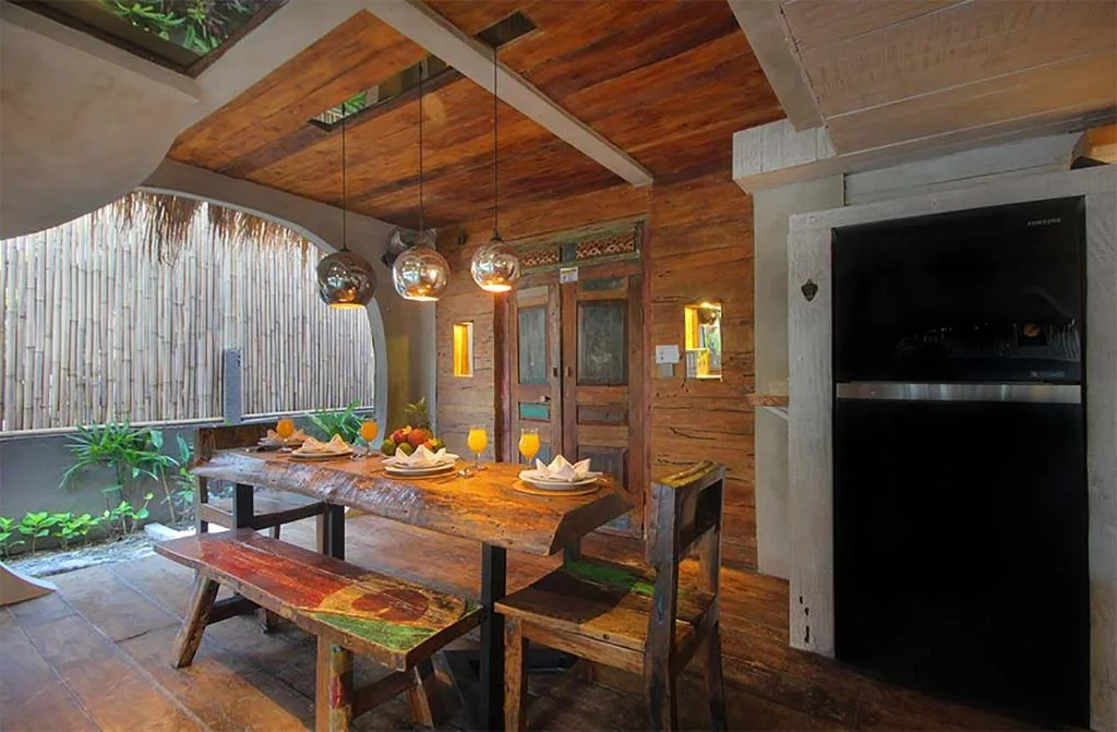 Stylish 2-Bedroom Private Villa in the Heart of Canggu, Just 800m to the Beach — image 17