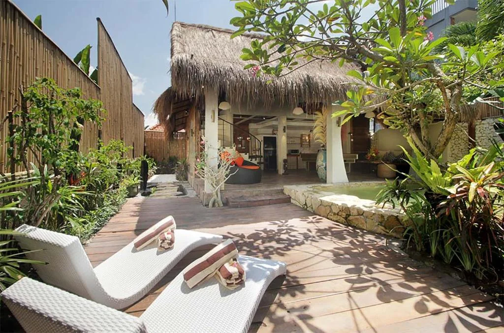 Stylish 2-Bedroom Private Villa in the Heart of Canggu, Just 800m to the Beach — image 3