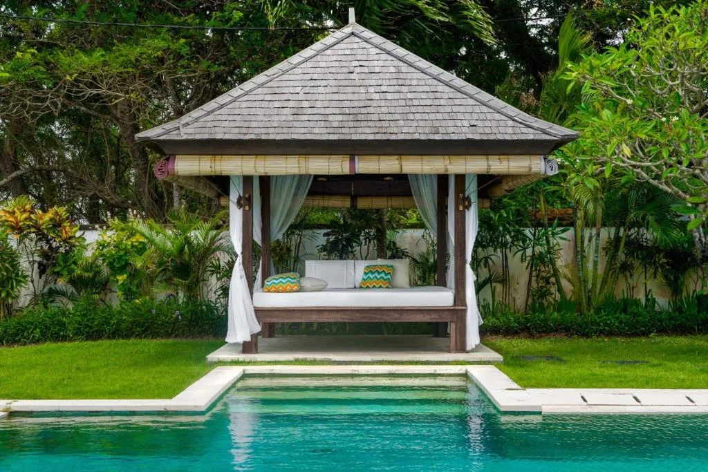 3-Bedroom Waterfront Villa with Sunset Views – Tanjung Benoa, Bali — image 12