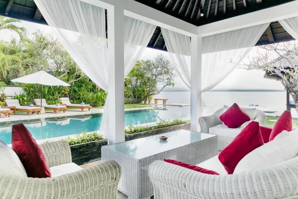 3-Bedroom Waterfront Villa with Sunset Views – Tanjung Benoa, Bali — image 16