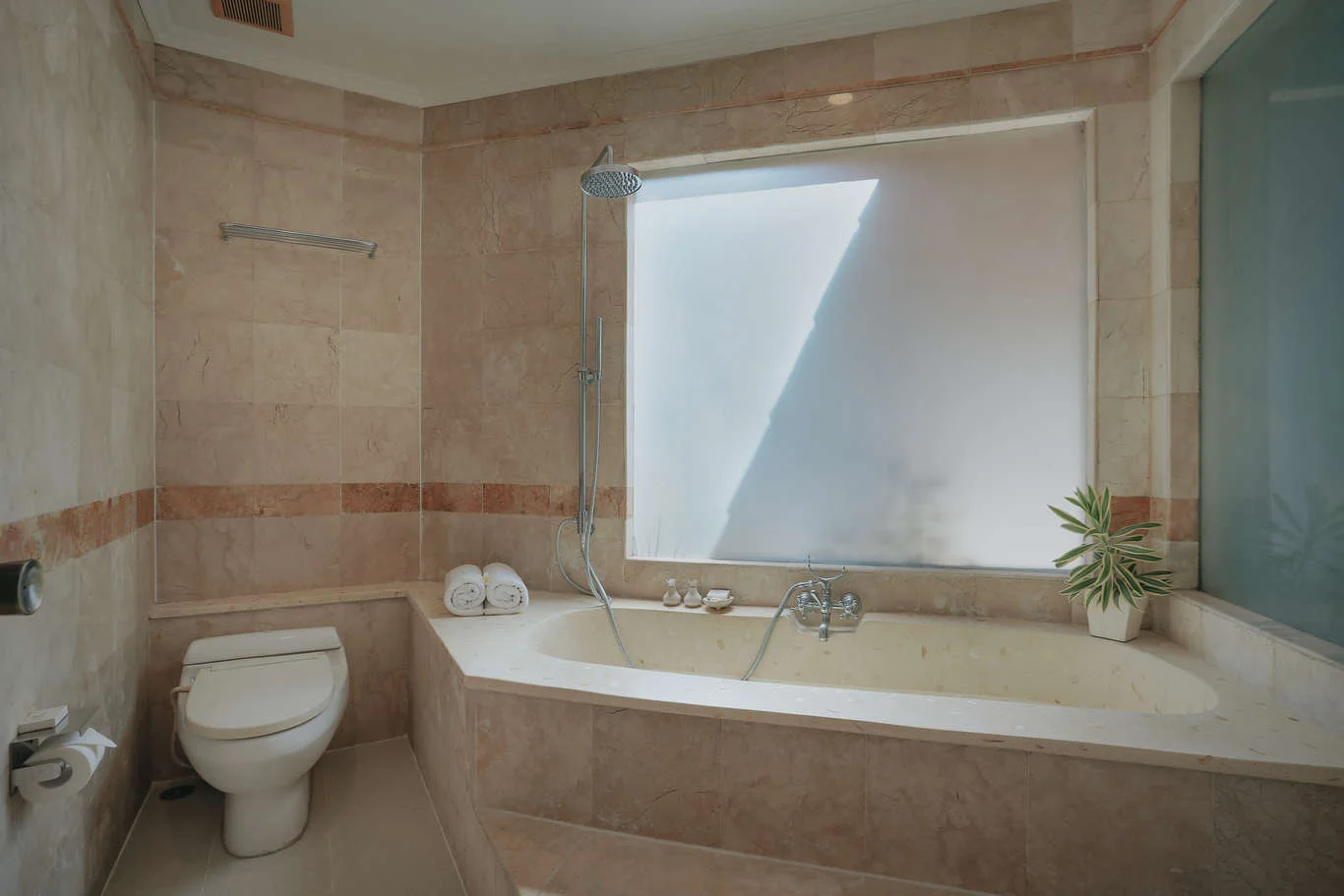 One-Bedroom Romantic Pool Villa – A Secluded Hideaway in Sanur — image 6