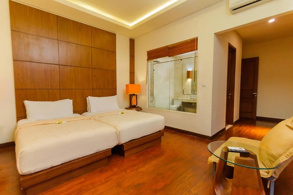 Villa Uluwatu BVI48640: Traditional Balinese 4-Bedroom Villa with Modern Touches — image 18