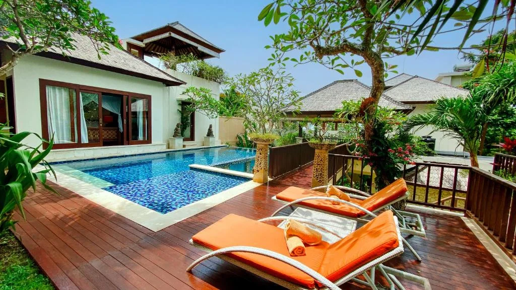Villa Uluwatu BVI48640: Traditional Balinese 4-Bedroom Villa with Modern Touches — image 5