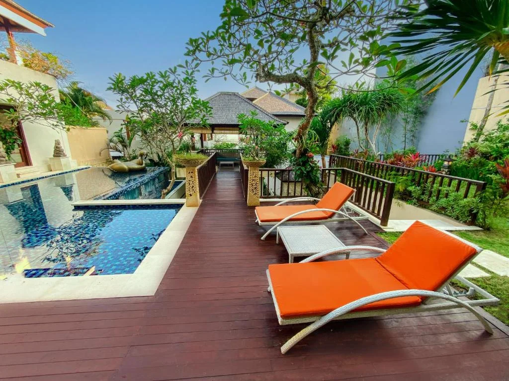 Villa Uluwatu BVI48640: Traditional Balinese 4-Bedroom Villa with Modern Touches — image 3