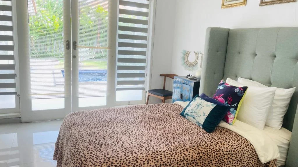 Villa Canggu – Stylish 3-Bedroom Private Villa with Pool Near Batu Bolong Beach — image 16