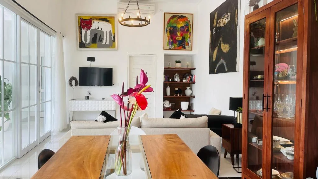 Villa Canggu – Stylish 3-Bedroom Private Villa with Pool Near Batu Bolong Beach — image 15