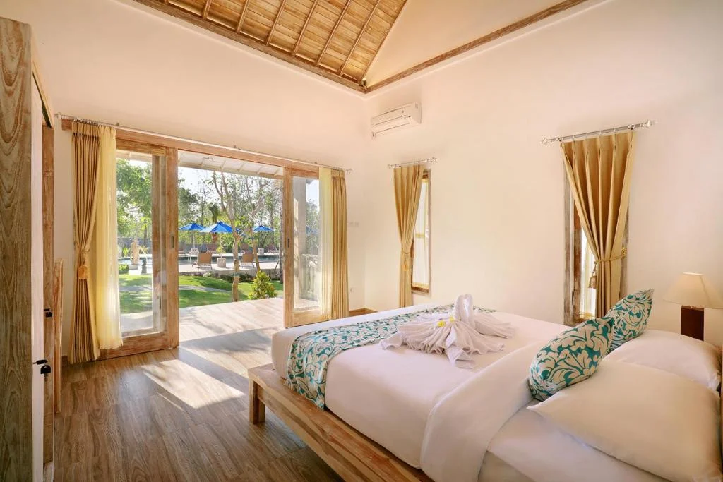 The Villa Uluwatu – Luxurious 11-Bedroom Retreat Near Nunggalan Beach — image 17