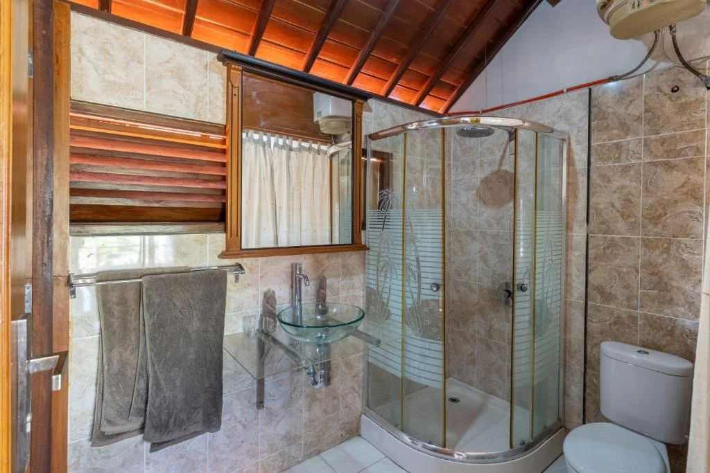 Elegant 3-Bedroom Villa with Private Pool & Outdoor Living Space, Perfect Bali Retreat — image 13