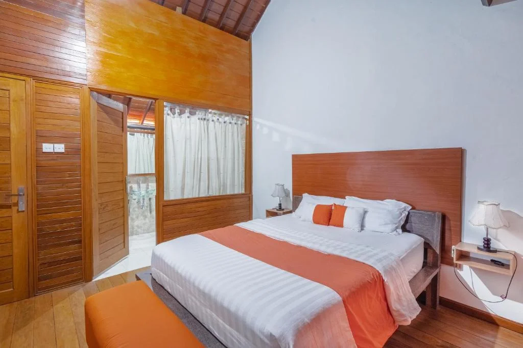 Elegant 3-Bedroom Villa with Private Pool & Outdoor Living Space, Perfect Bali Retreat — image 19