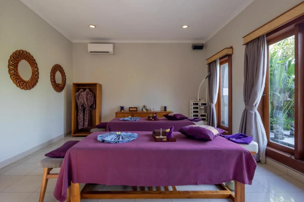 Spacious 7-Bedroom Private Villas – Tropical Oasis Near Bali’s Famous Surf Beaches — image 15