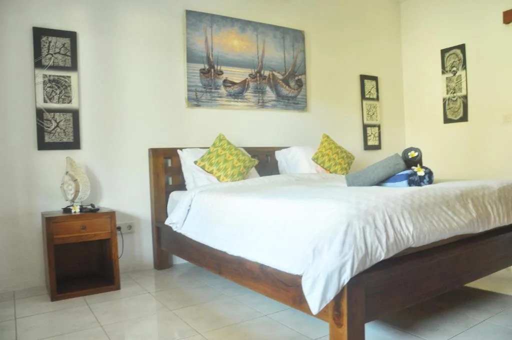 Charming 2-Bedroom Balinese-Style Villa in Central Sanur — image 7
