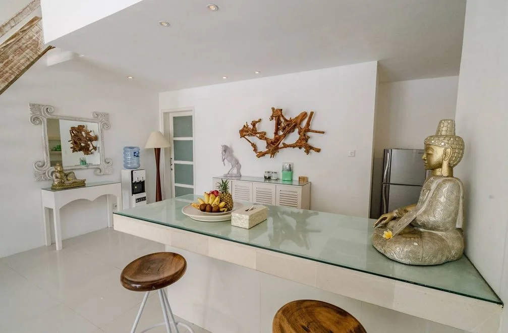 Modern 4-Bedroom Villa in the Heart of Seminyak — image 17