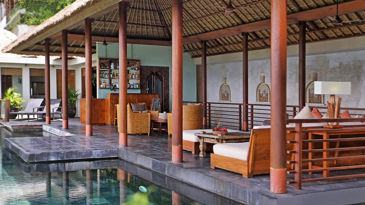 6-Bedroom Luxury Villa on the Hill in Jimbaran — image 12
