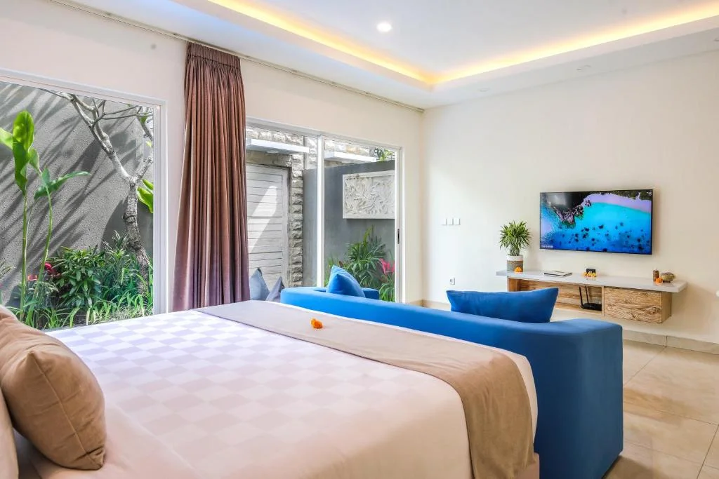 Romantic 1-Bedroom Villas with Private Pools in Seminyak — image 11