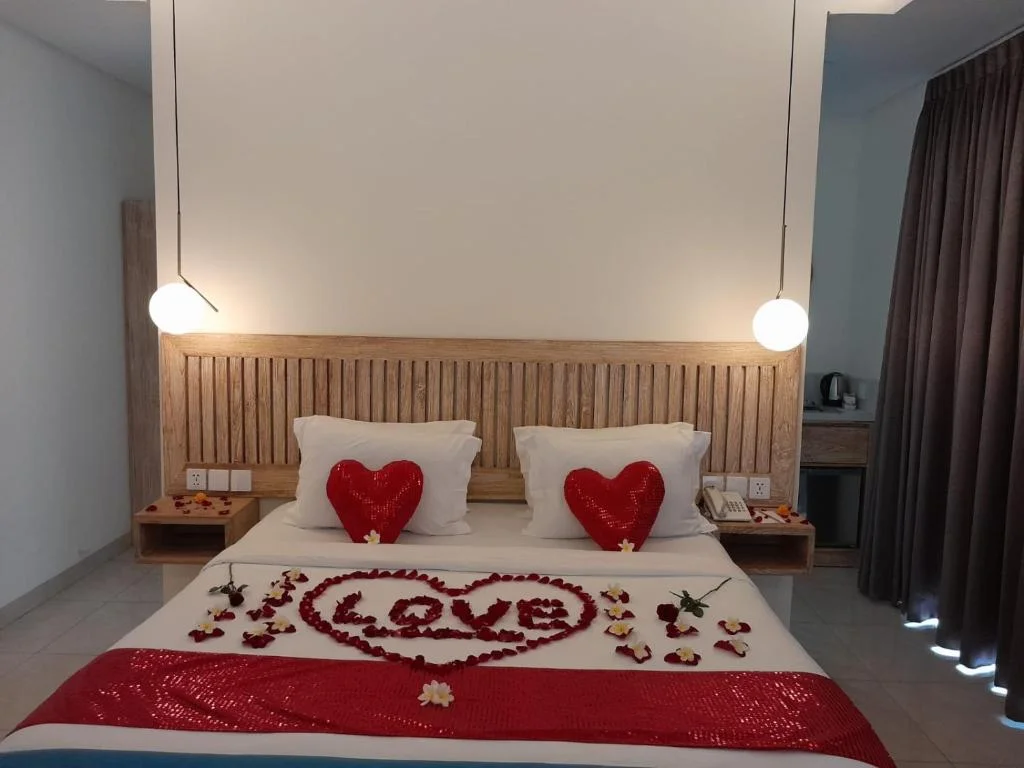 Romantic 1-Bedroom Villas with Private Pools in Seminyak — image 15