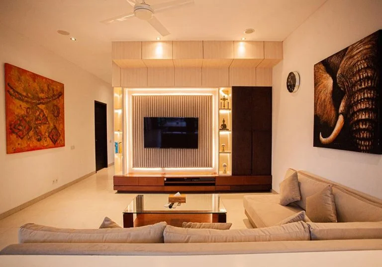 Your Dream Bali Escape: Elegant 3-Bedroom Beachfront Villa with Infinity Pools — image 12