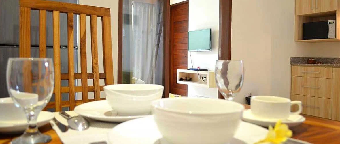 Stylish 1BR Private Pool Villa – Walk to Seminyak Beach — image 9