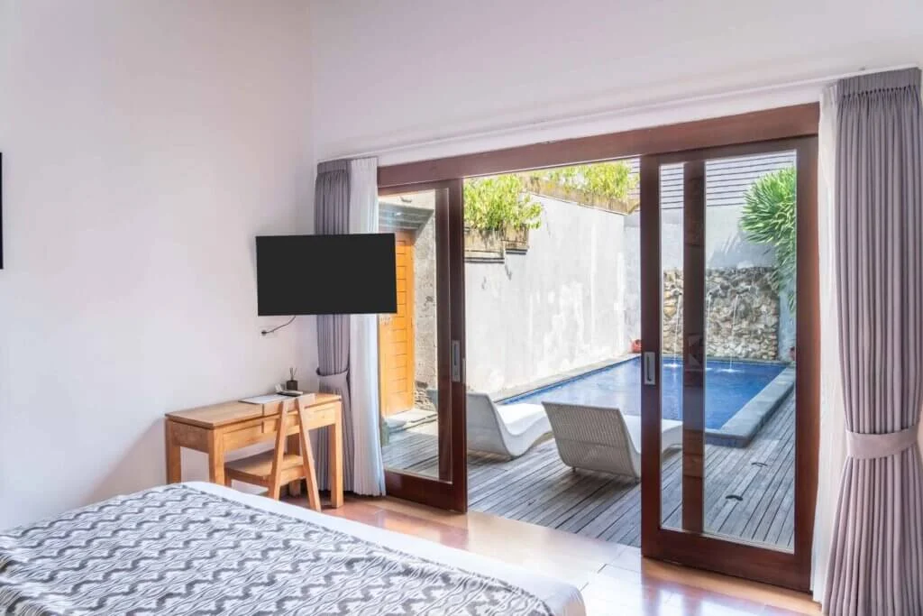 Private 2BR Pool Villa in Seminyak – Walk to Cafes & Beach — image 3